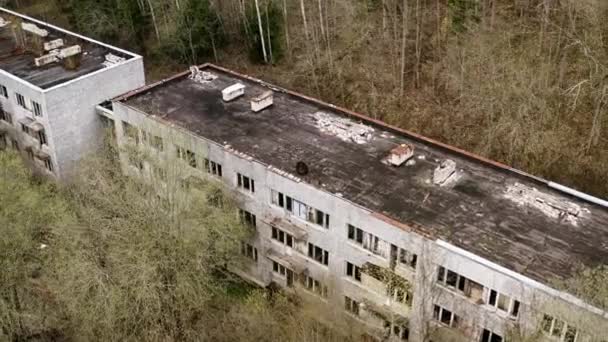 Luchtfoto Van Verlaten Sovjet Appartementen Huis — Stockvideo