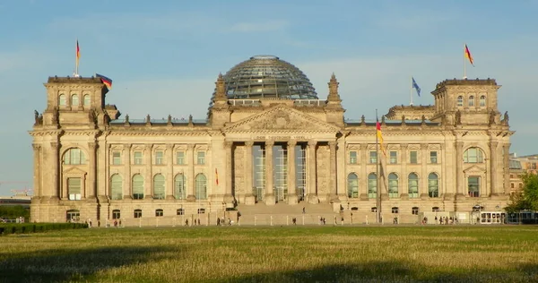 Alemanha Berlim Vista Edifício Reichstag Heinrich Von Gagern Street — Fotografia de Stock