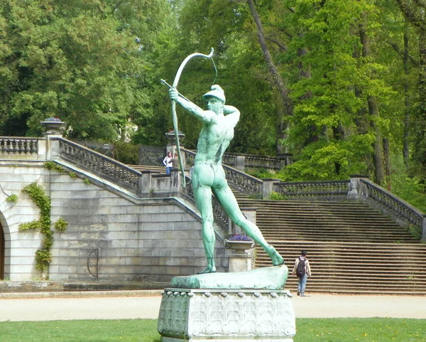 Alemania Potsdam Sanssouci Park Escultura Archer — Foto de Stock