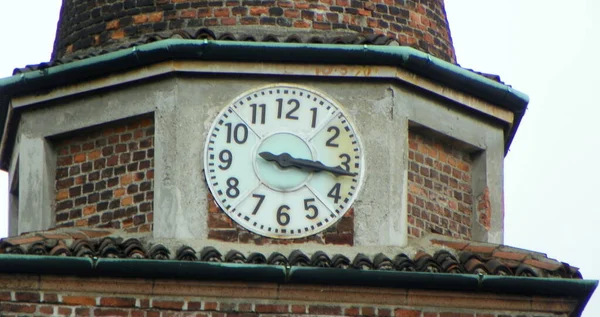 Italien Mailand Pfarrei Maria Weiß Uhr Glockenturm Der Kirche — Stockfoto