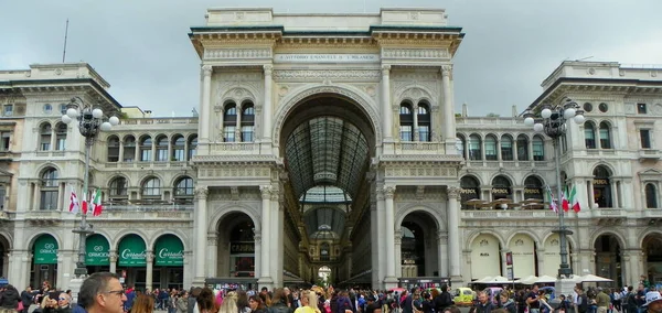 Itália Milão Praça Catedral Piazza Del Duomo Galleria Vittorio Emanuele — Fotografia de Stock