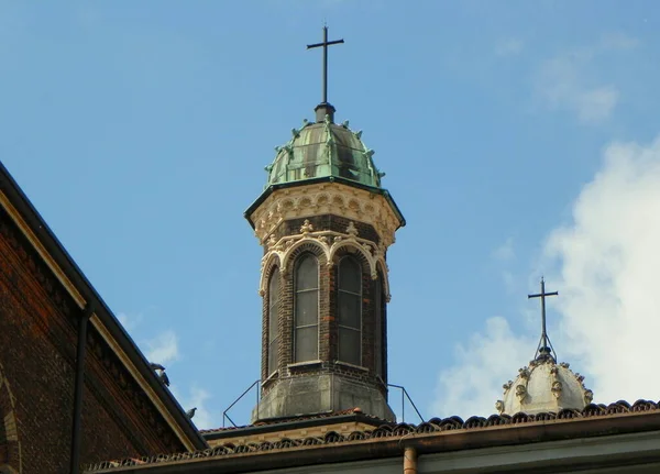 意大利 圣玛丽亚教堂 教堂的钟楼 导航上的格拉齐教堂 — 图库照片