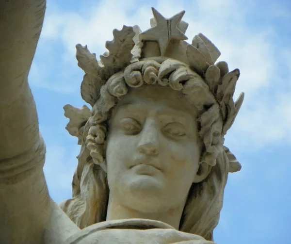 Italia Milán Piazza Mentana Monumento Caduti Mentana Cabeza Estatua — Foto de Stock