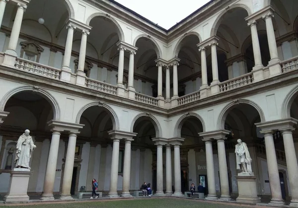 Italien Mailand Pinacoteca Brera Innenhof — Stockfoto