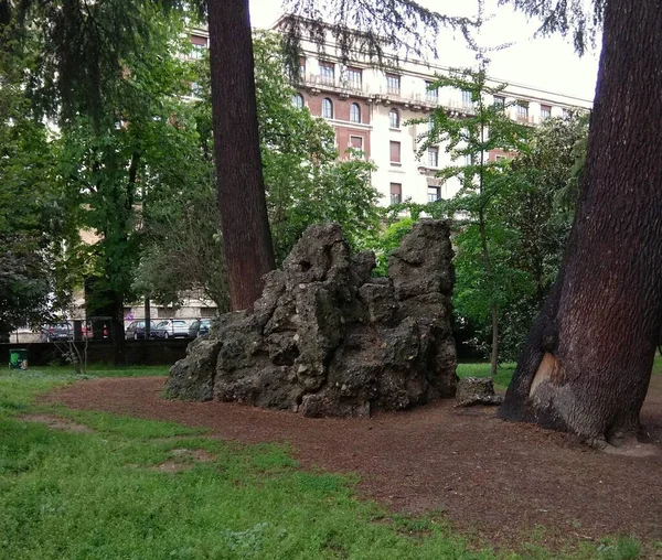 Italy Milan Republic Square Pile Stones Park — Stock Photo, Image