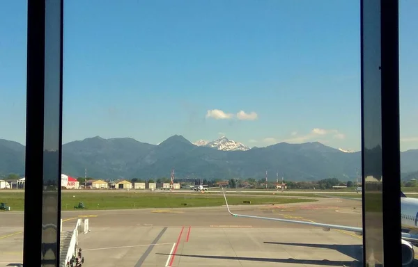 Italy Orio Serio International Airport View Airfield — Fotografia de Stock