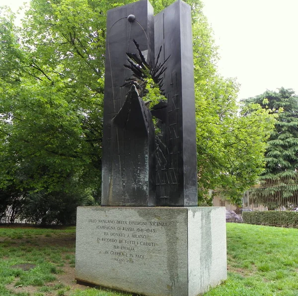 Italy Milan Piazza Sant Ambrogio Monument Memory Fallen Russia Vicenza — Fotografia de Stock