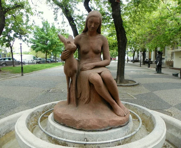 Bratislava Eslováquia Menina Com Veados — Fotografia de Stock