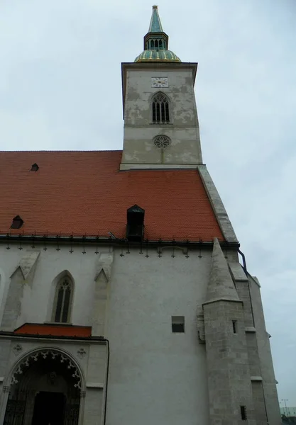 Bratislava Slovaquie Cathédrale Saint Martin Partie Bâtiment Avec Une Tour — Photo