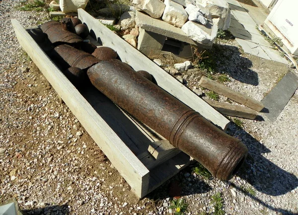 Greece Athens Acropolis Ancient Cannon — Fotografia de Stock