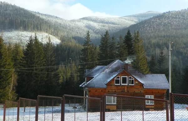 Ukraine Myslivka High Mountain Landscape Winter — Foto de Stock