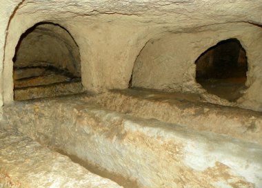 Malta, Rabat, St. Catald Church & Catacombs, niches for burials