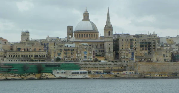 Malta Sliema View Basilica Our Lady Mount Carmel Sliema Ferry — Zdjęcie stockowe