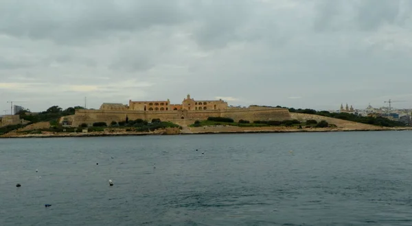 Malta Valletta View Fort Manoel Sliema Ferry – stockfoto