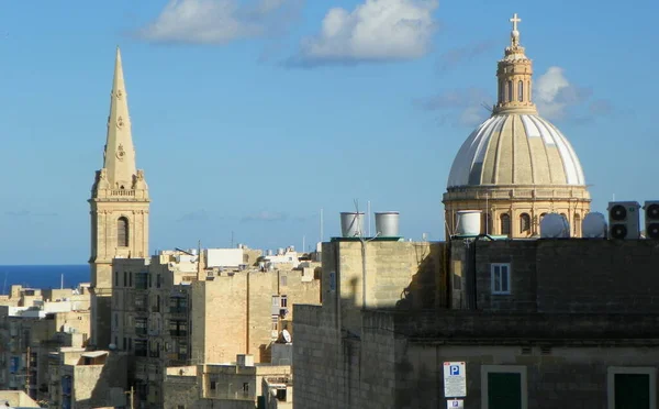 Мальта Валлетта Гастінгський Сад Мальта Купол Дзвіниця Кармелітської Церкви Стін — стокове фото