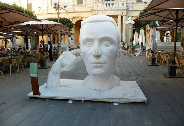 Malta Valeta Escultura Desde Oreja Entrar Puede Emitir Otros —  Fotos de Stock