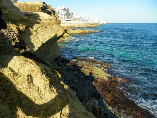 Malta Sliema Sliema Chalet Rocks Coast — Stockfoto