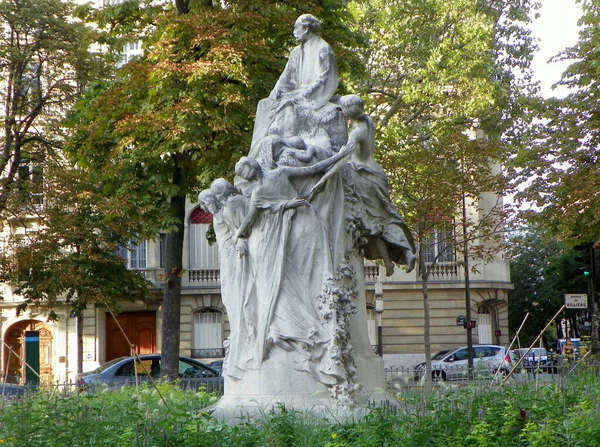 Frankrijk Parijs Boulevard Malesherbes Standbeeld Van Alexandre Dumas Zoon — Stockfoto
