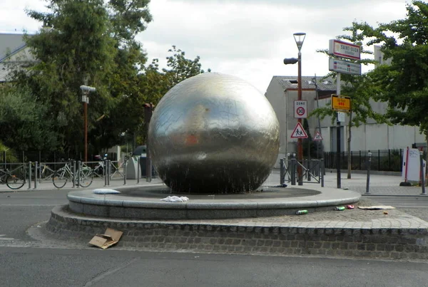 France Paris Rue Babinski Street Design Fountain Ball — Foto de Stock