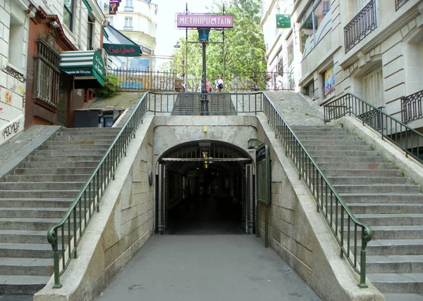 Fransa Paris Lamarck Sokağı Metro Istasyonu Girişi Lamarck Caulaincourt — Stok fotoğraf
