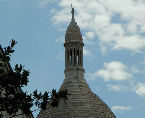France Paris Rue Saint Rustike View Basilica Sacred Heart Dome — Fotografia de Stock