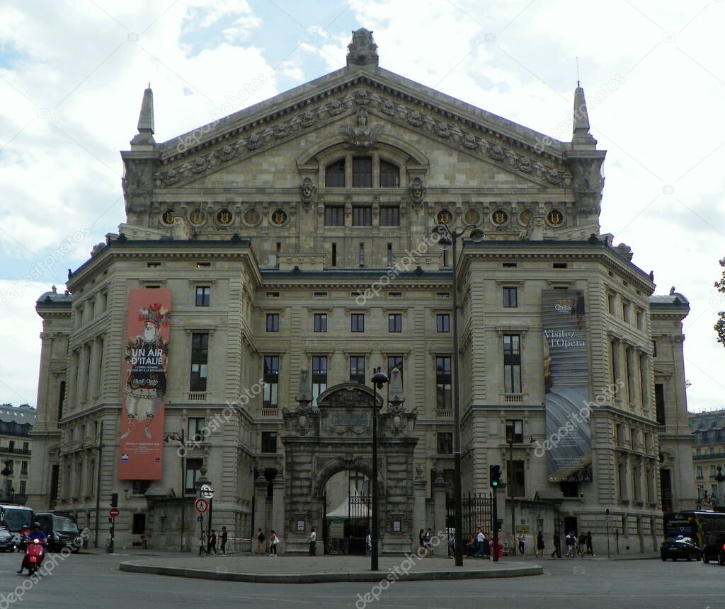 France, Paris, Boulevard Haussmann, Palais Garnier (Opera Garnier), view of the north facade  of the opera house