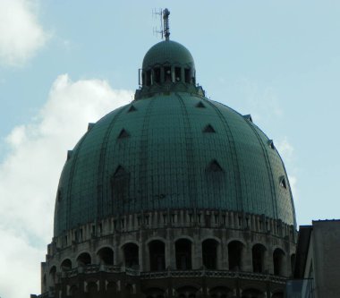 Belgium, Brussels, National Basilica of the Sacred Heart, main dome of the basilica