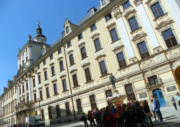 Polonya, Wroclaw, Üniversite Meydanı, Wrocaw Üniversitesi