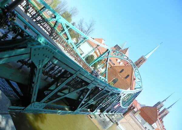 Polonia Wroclaw Tumsky Bridge Church Spiers —  Fotos de Stock