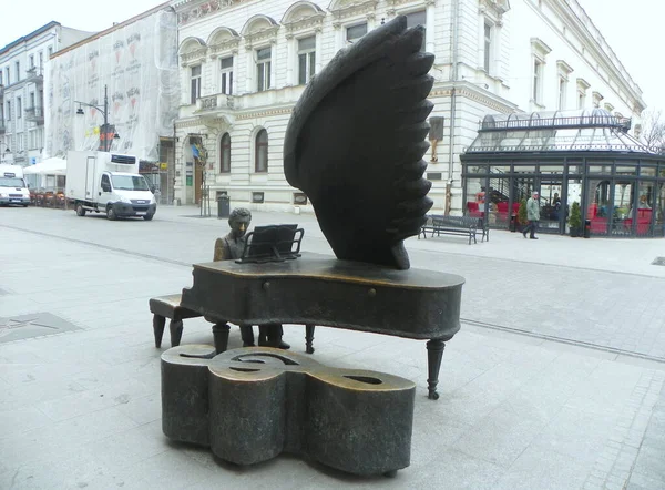 Poland Lodz Piotrkowska Monument Polish Pianist Arthur Rubinstein — Stock Photo, Image