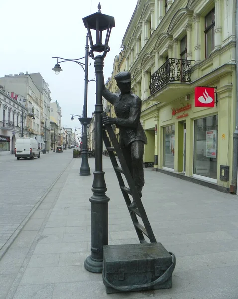 Pologne Lodz Piotrkowska Monument Briquet — Photo
