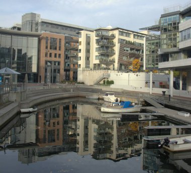 Norveç, Oslo, Aker Brygge, tekne ve yatlar için rıhtım