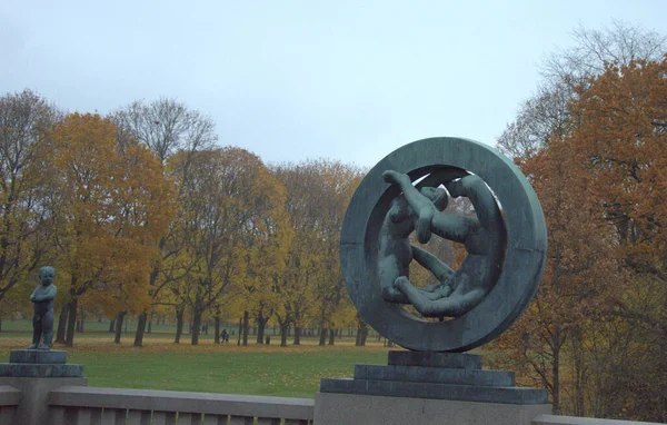 노르웨이 오슬로 Vigeland Sculpture Park Circle Life Sculpture — 스톡 사진