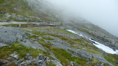 Norveç, Romsdal İlçesi, Trol Bayramı, izleme platformuna yürüme yolu