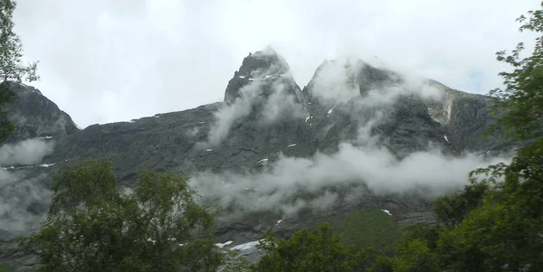 Norwegia Więcej Romsdal County Góry Charakter Kraju — Zdjęcie stockowe
