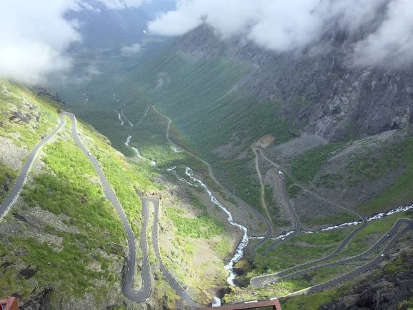 Noruega Más Condado Romsdal Trollstigen Stigfossen Cascada — Foto de Stock