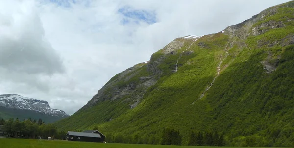 Norvégia More Romsdal Megye Trollstigen Hegycsúcsok — Stock Fotó