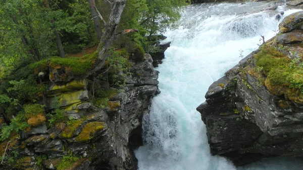 Norsko More Romsdal County Vodopád Gudbrandsjuvet — Stock fotografie