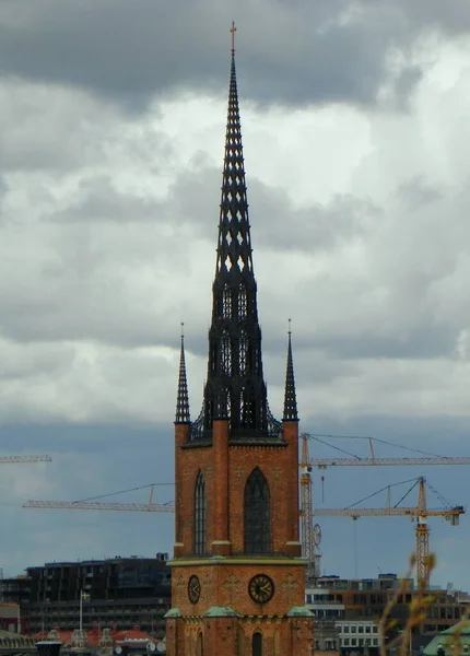 Svezia Stoccolma Veduta Della Guglia Della Chiesa Riddarholmen Con Soder — Foto Stock