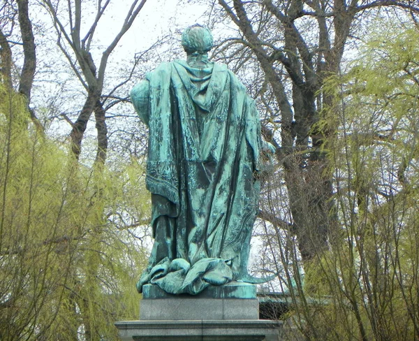 Schweden Stockholm Nybroplan Statue Des Schwedischen Chemikers Jons Jacob Berzelius — Stockfoto