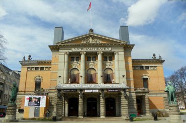 Norveç, Oslo, Johanne Dybwads plaketi, Ulusal Tiyatro