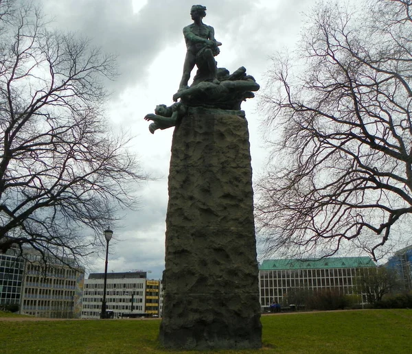 Noruega Oslo Abel Monumento Parque Palácio — Fotografia de Stock