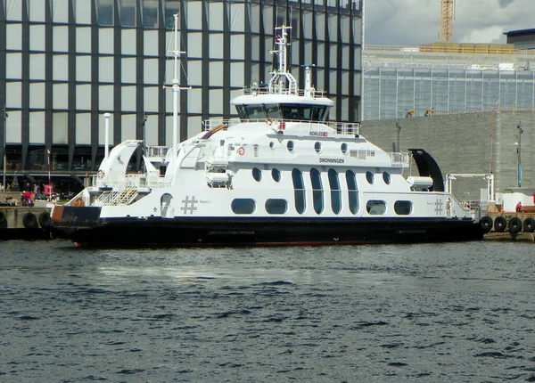 Passagierschiff Dronningen Bei Aker Brygge Vor Anker Oslo Norwegen — Stockfoto