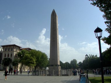 Türkiye, İstanbul, Fatih, Sultan Ahmet Park, Theodosius 'lu Obelisk (Dikilitas)