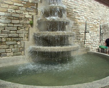 Türkiye, İstanbul, Taksim Meydanı, Taksim Camii yakınlarındaki çeşme