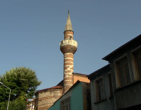 Turquia Istambul Minarete Tijolo Mesquita — Fotografia de Stock
