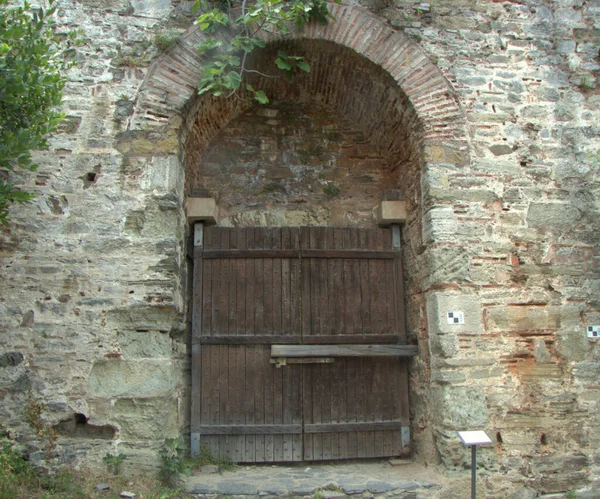 Türkiye Stanbul Rumeli Hisari Kalesi Zaganos Paşa Kulesi Giriş Kapısı — Stok fotoğraf