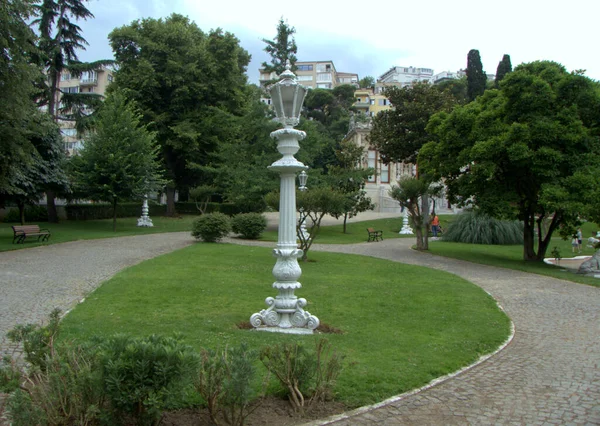 Turkey Istanbul Tesvikiye Ihlamur Yolu 34357 Ili Ihlamur Palace Street — Stock Photo, Image