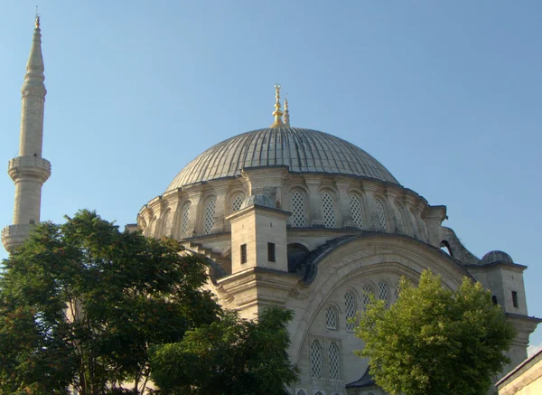 Turchia Istanbul Fatih Moschea Nuruosmaniye Cupola Principale Minareto Della Moschea — Foto Stock