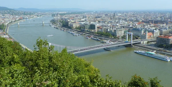 Угорщина Будапешт Панорама Дунаю Мости Кейн Маргарет Гори Ґеллерт — стокове фото